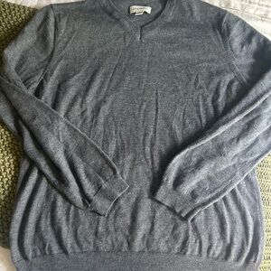 John W. Nordstrom V-Neck Gray Sweater 100% cashmere